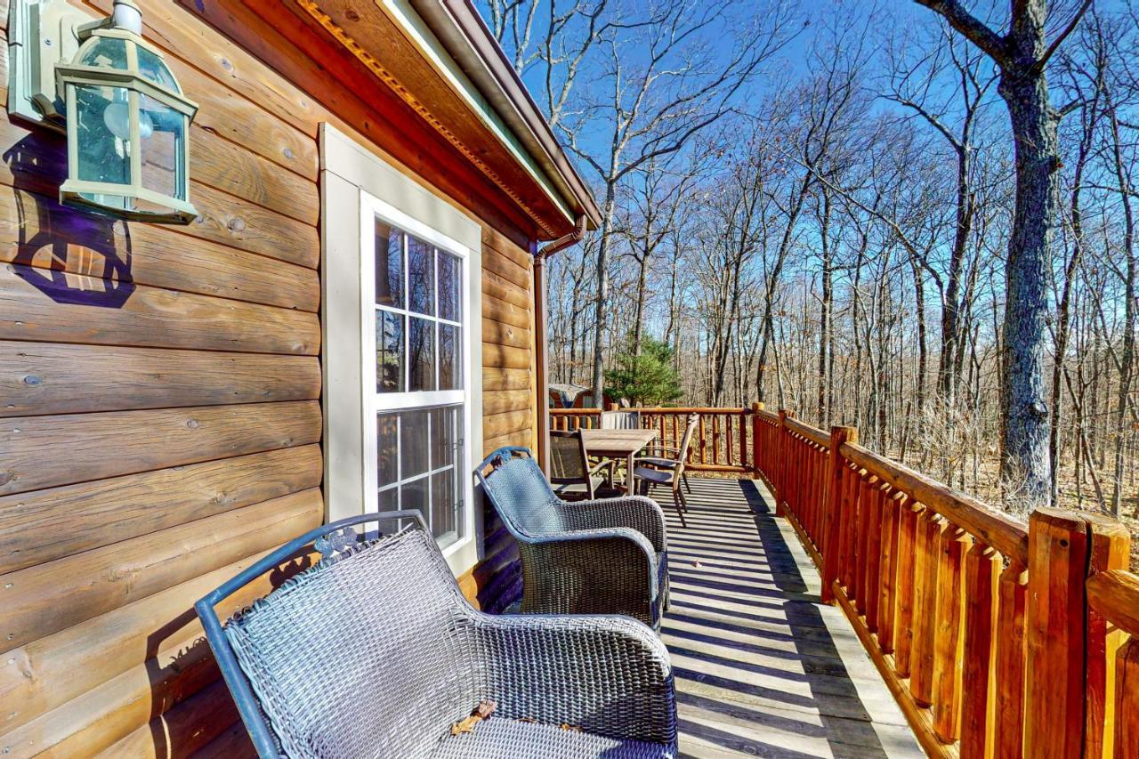 Pine Woods Cabin McHenry Extérieur photo