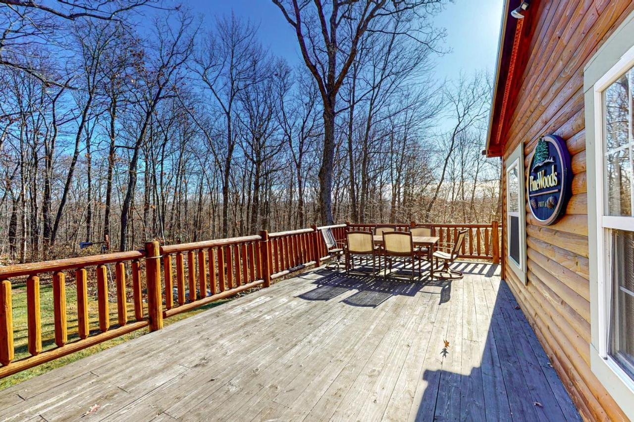 Pine Woods Cabin McHenry Extérieur photo